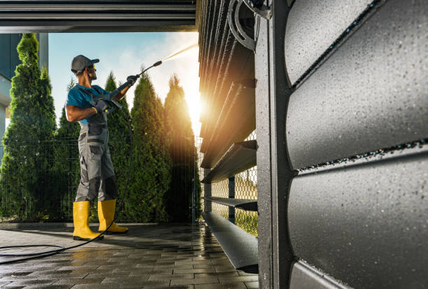 Best Window and Screen Pressure Cleaning in St Regis Park, KY